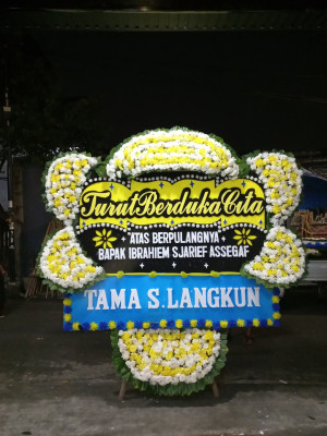 Papan Bunga Duka di Sarae